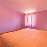 Semesterbostad 4 Bedroom Awesome In *