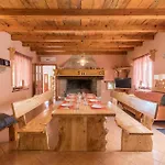 Semesterbostad 4 Bedroom Awesome In Pula